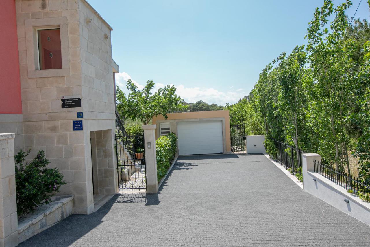 Apartment Vila Volicija Makarska Exterior photo
